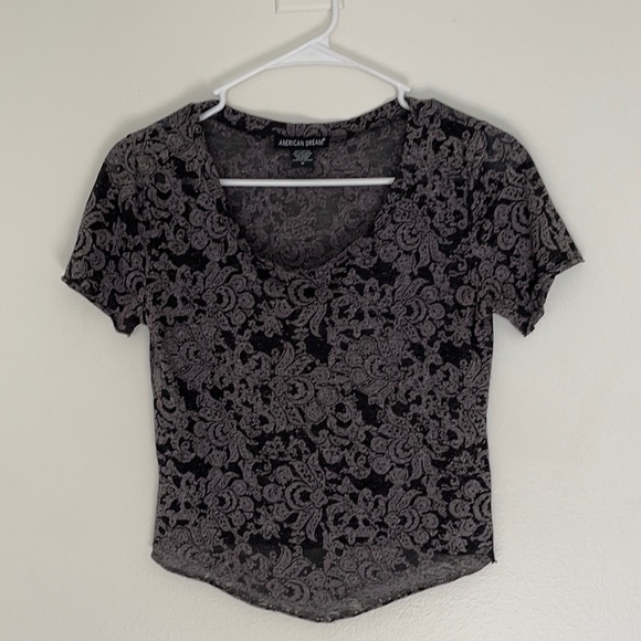 Grey tshirt - Picture 1 of 3